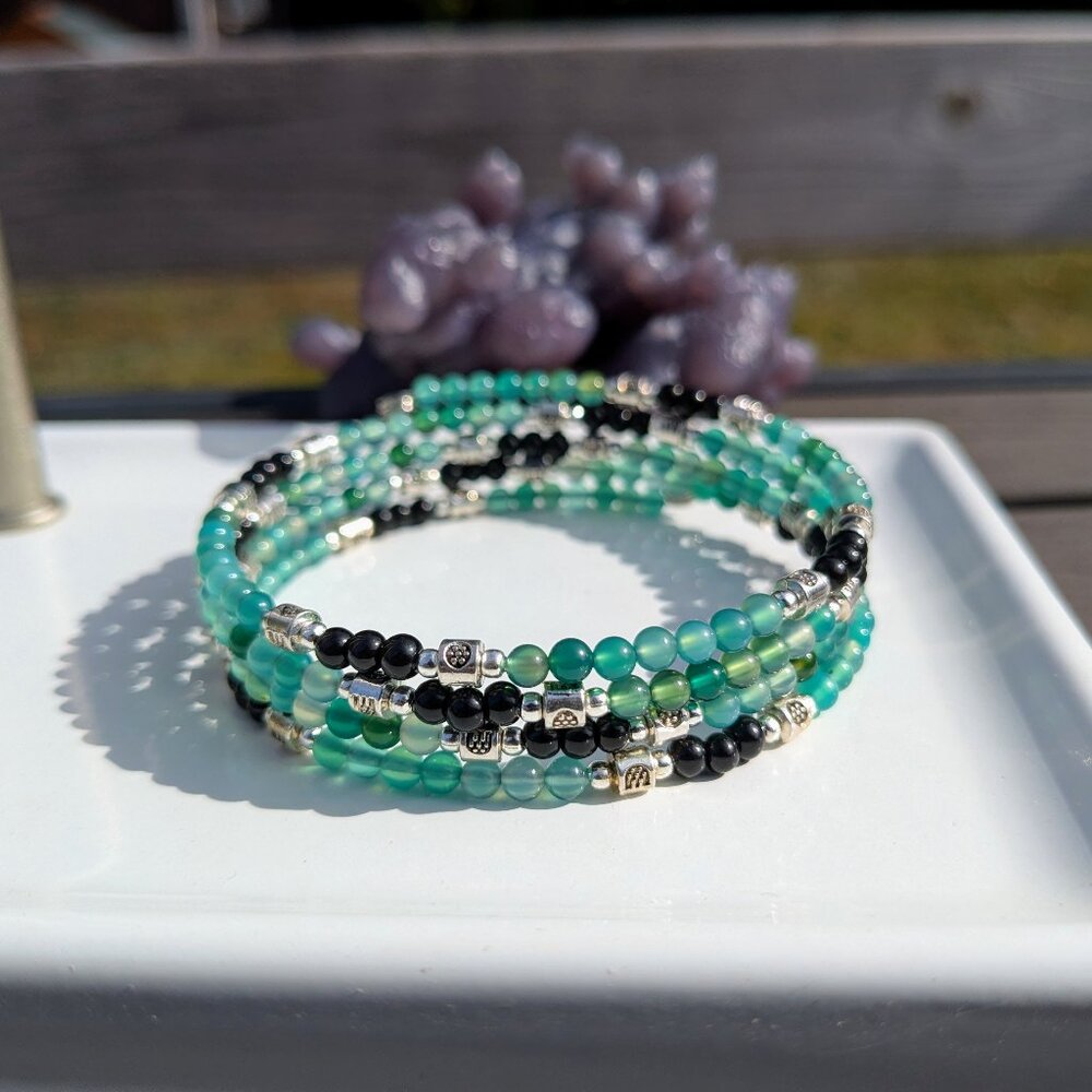 Blue/green Onyx Black Glass Layer Bracelet